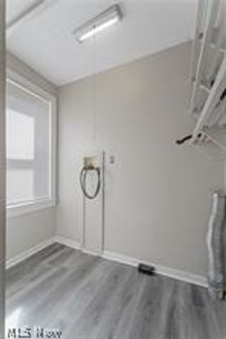 223 E Maple Street E, Hartville, OH 44632