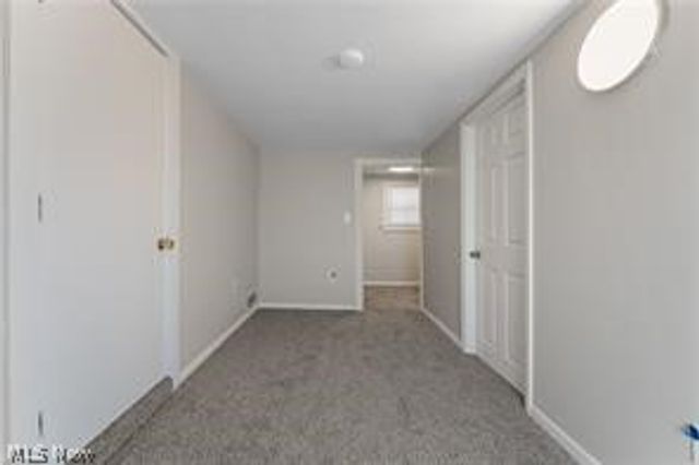 223 E Maple Street E, Hartville, OH 44632