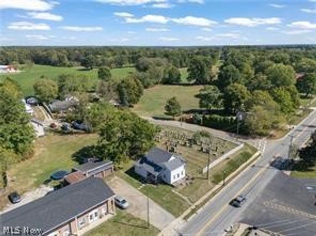 223 E Maple Street E, Hartville, OH 44632