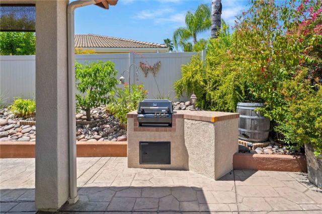 29190 Ridgestone, Menifee, CA 92584
