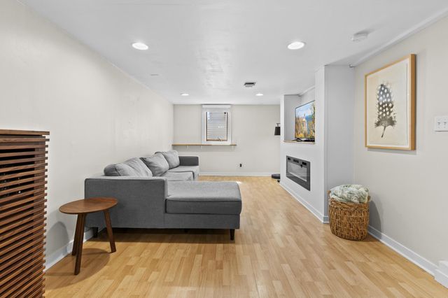 7104 Stevens Avenue S, Richfield, MN 55423