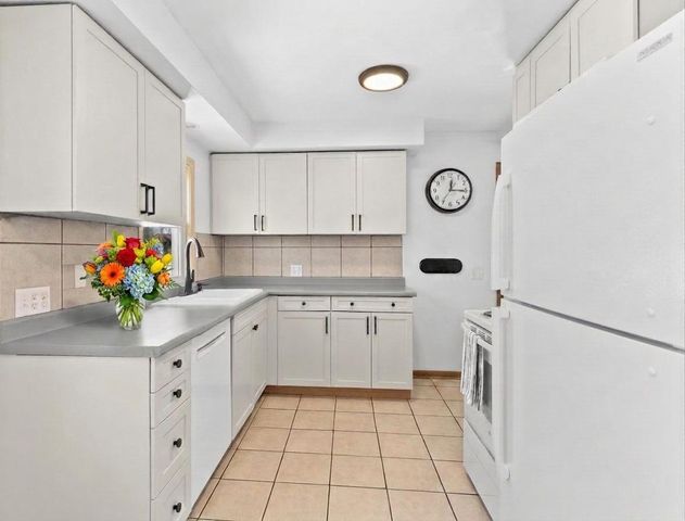 7104 Stevens Avenue S, Richfield, MN 55423