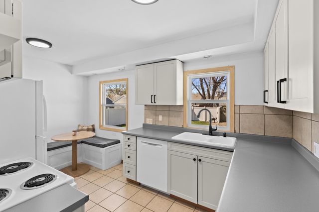 7104 Stevens Avenue S, Richfield, MN 55423