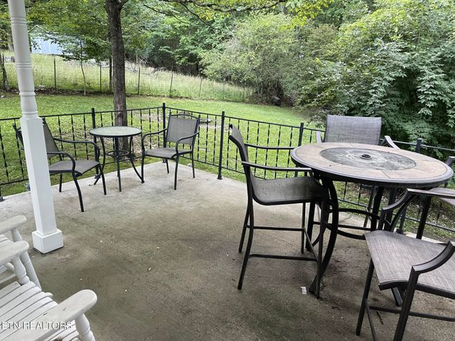 111 Sycamore Dr., Crossville, TN 38555