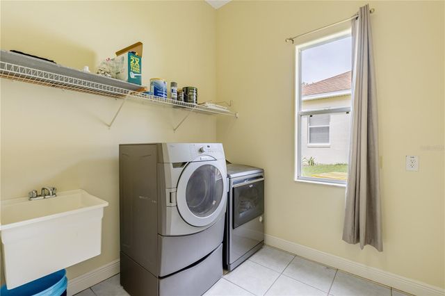 2718 KNIGHTSBRIDGE ROAD, Clermont, FL 34711