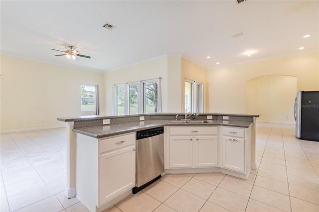 2718 KNIGHTSBRIDGE ROAD, Clermont, FL 34711