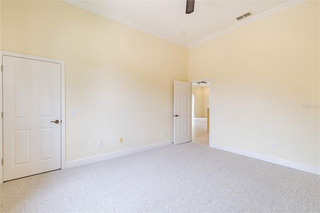 2718 KNIGHTSBRIDGE ROAD, Clermont, FL 34711