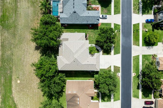 2718 KNIGHTSBRIDGE ROAD, Clermont, FL 34711
