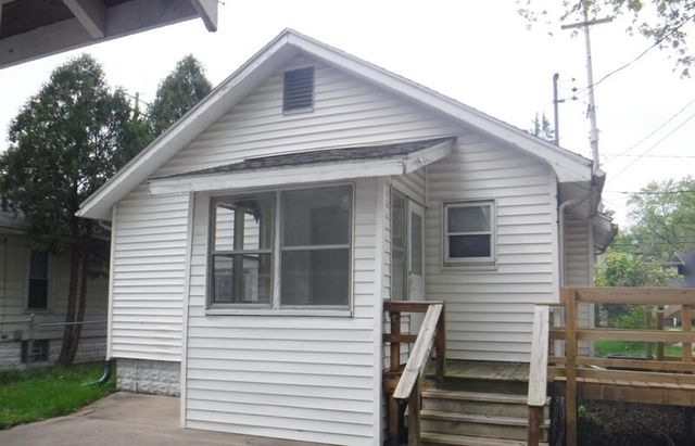 2726 E Main Street, Kalamazoo, MI 49048