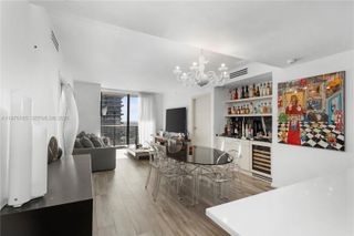 801 S Miami Ave 3310, Miami, FL 33130