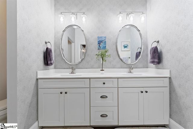 20 Layken Lane, Simpsonville, SC 29681