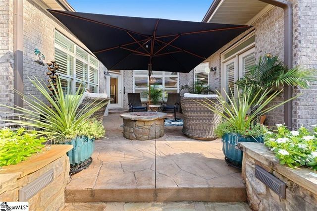 20 Layken Lane, Simpsonville, SC 29681