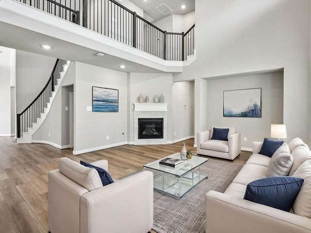 5225 Great Oaks Drive, Pearland, TX 77584