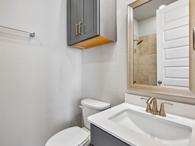 5225 Great Oaks Drive, Pearland, TX 77584