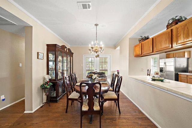 907 S Peach Hollow Court, Pearland, TX 77584