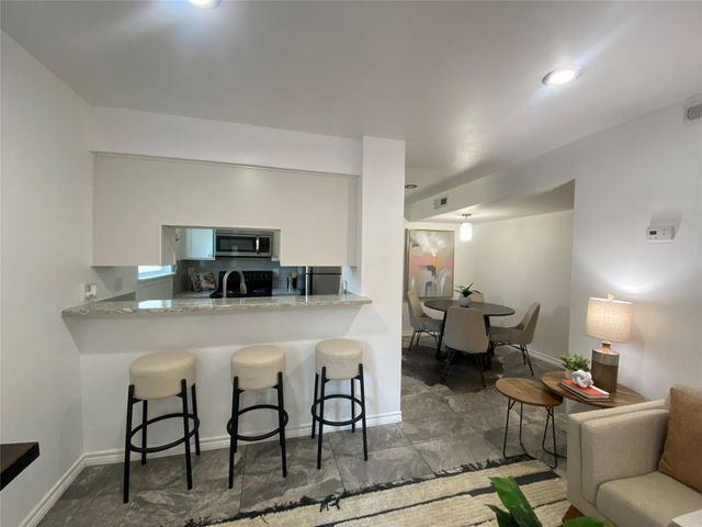 3819 Southway DR 101, Austin, TX 78704