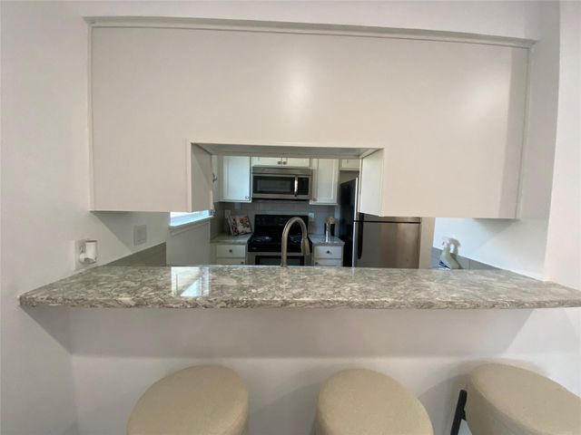 3819 Southway DR 101, Austin, TX 78704