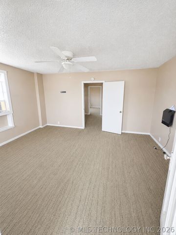 317 NW A Street, Ardmore, OK 73401