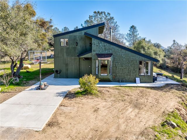 43956 Rocky Ridge, Coarsegold, CA 93614