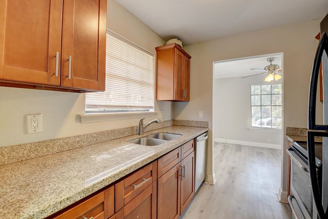 237 SW 11th Avenue, Delray Beach, FL 33444
