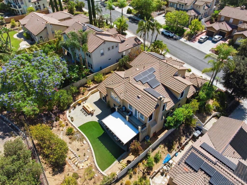 Image 42 of property listing at 3393 Holly Oak Ln, Escondido, CA 92027