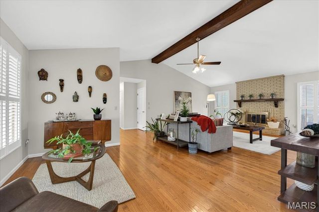 1331 Parkview Valley Drive, Ballwin, MO 63011