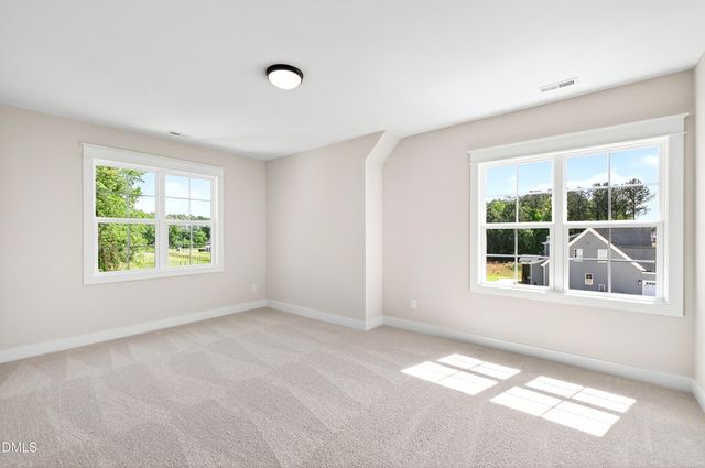 55 Broadleaf Lane, Youngsville, NC 27596