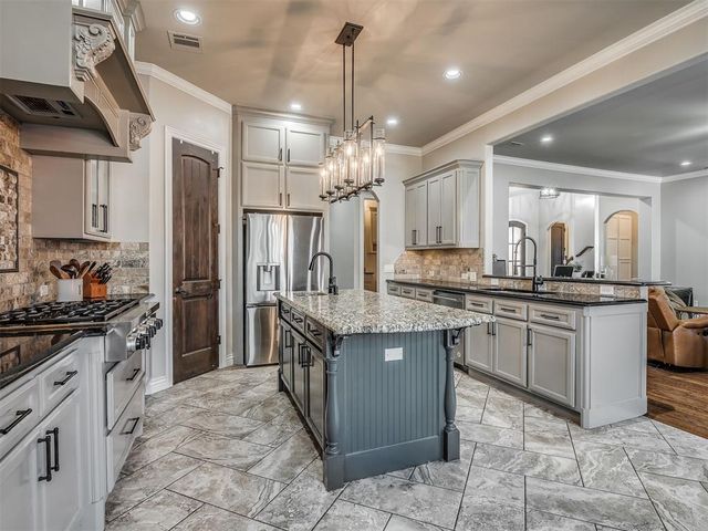 301 NW 153rd Street, Edmond, OK 73013