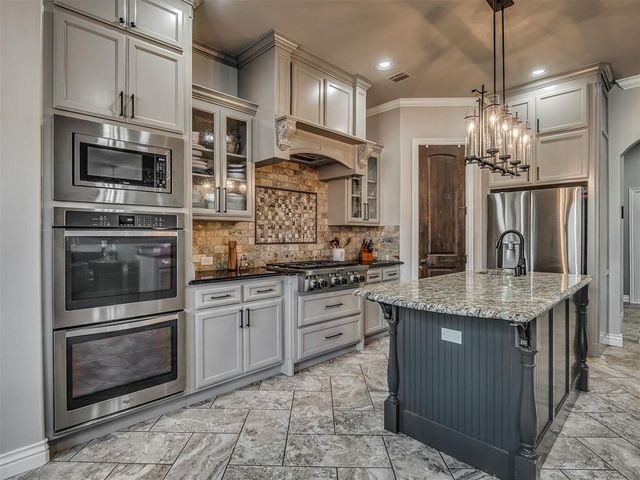 301 NW 153rd Street, Edmond, OK 73013