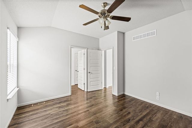 21325 W 216th Street, Spring Hill, KS 66083
