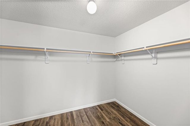 21325 W 216th Street, Spring Hill, KS 66083
