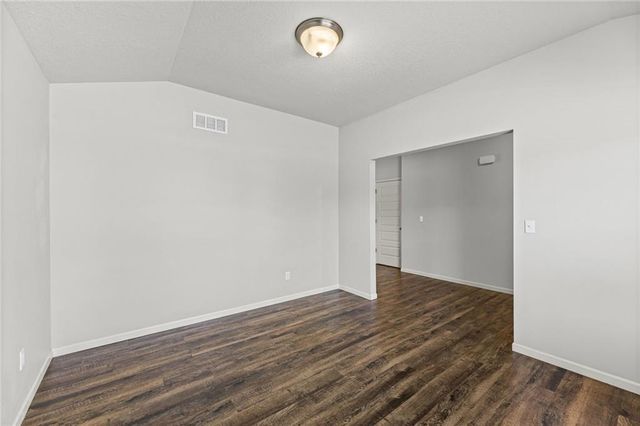 21325 W 216th Street, Spring Hill, KS 66083