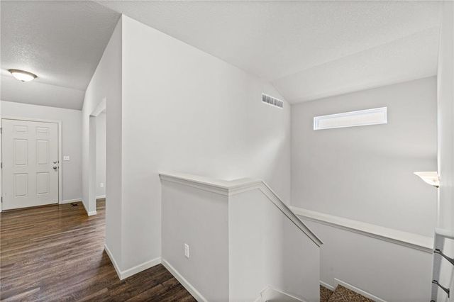 21325 W 216th Street, Spring Hill, KS 66083