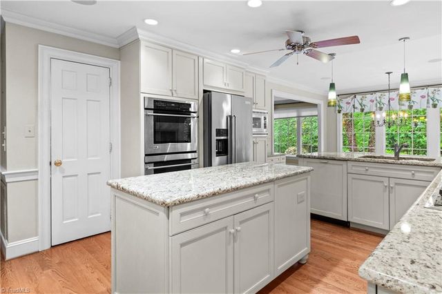 959 Belfast Place, Winston-salem, NC 27106