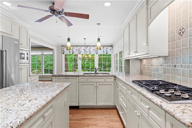 959 Belfast Place, Winston-salem, NC 27106