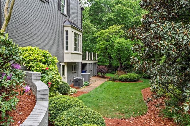 959 Belfast Place, Winston-salem, NC 27106