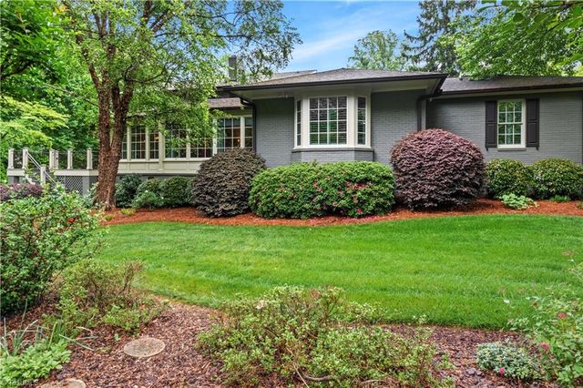 959 Belfast Place, Winston-salem, NC 27106