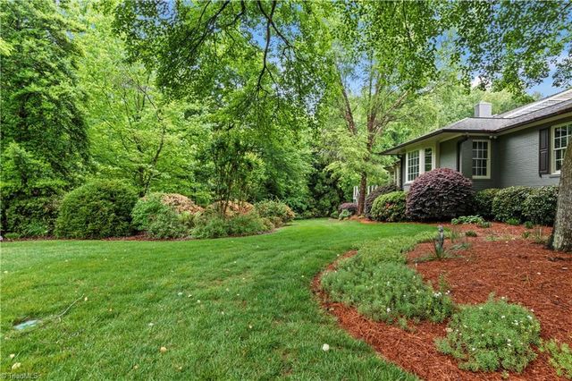 959 Belfast Place, Winston-salem, NC 27106