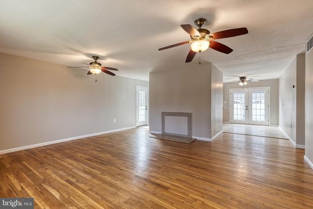3345 SUDLERSVILLE S, Laurel, MD 20724