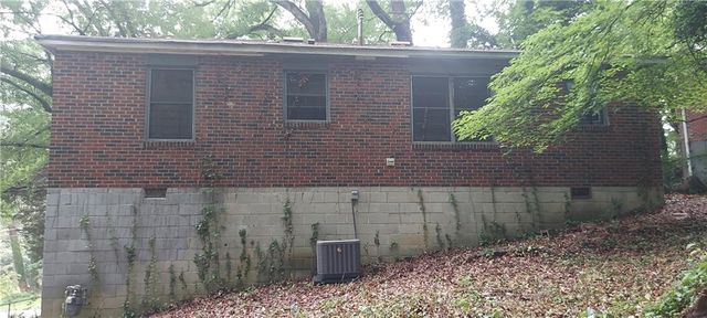 2980 WANDA SW Circle, Atlanta, GA 30315