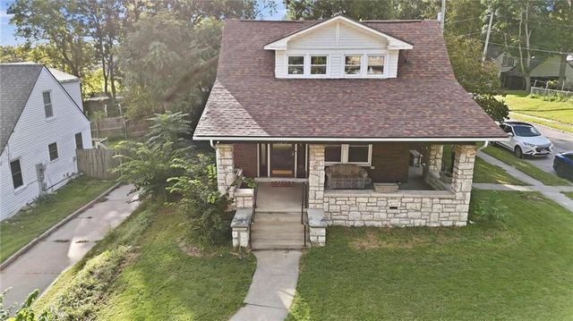 320 N River Boulevard, Independence, MO 64050