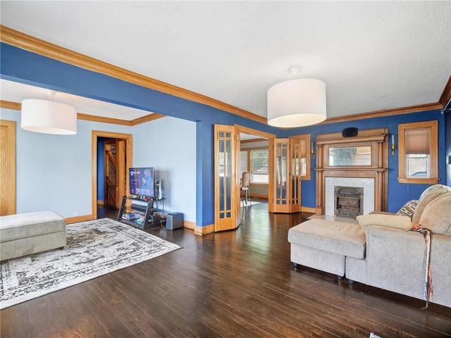 320 N River Boulevard, Independence, MO 64050
