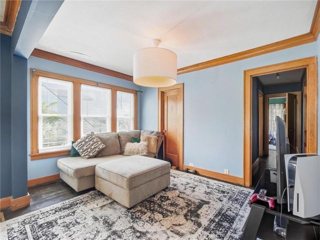 320 N River Boulevard, Independence, MO 64050