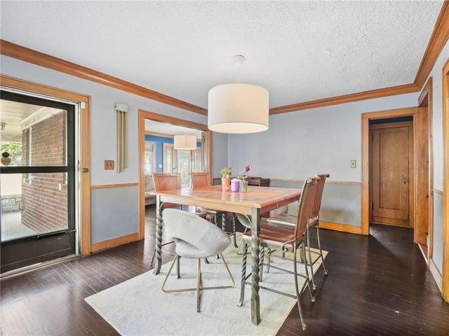 320 N River Boulevard, Independence, MO 64050