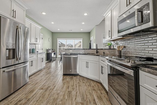 817 Gloucester Close, Jonesboro, AR 72405