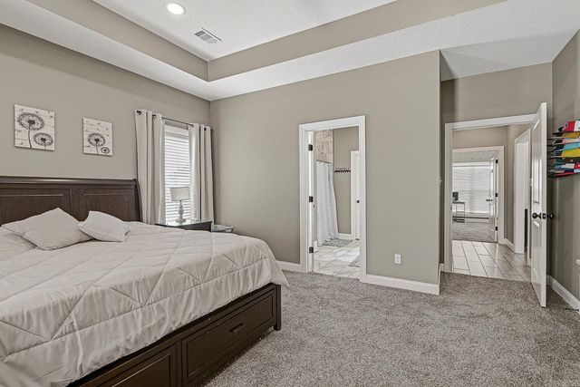 817 Gloucester Close, Jonesboro, AR 72405