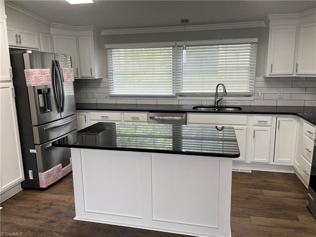2014 Young Road, Walnut Cove, NC 27052