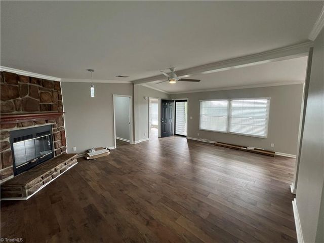 2014 Young Road, Walnut Cove, NC 27052