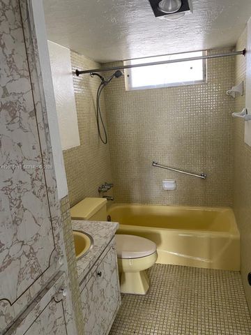 2859 Leonard Drive G408, Aventura, FL 33160