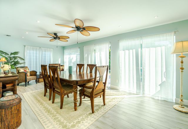 69 S 18th Ave S S, Lake Worth Beach, FL 33460